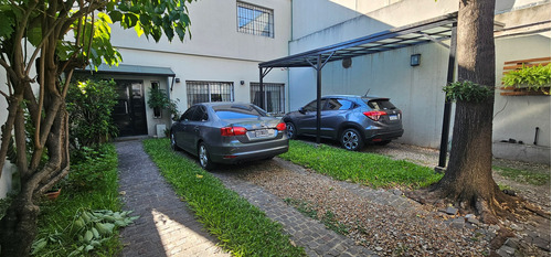 Casa Chalet En Venta En Villa Sarmiento, Morón, G.b.a. Zona Oeste, Permuta Por Depto En Caba O Haedo