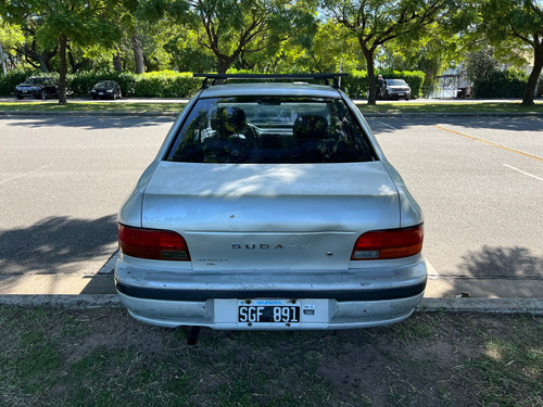 Subaru Impreza Gl1.6 - No Permuto!