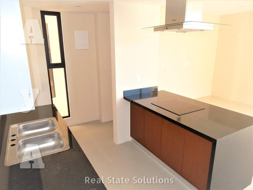 Departamento En Venta De 2 Recámaras, Arbolada By Cumbres, Avenida Huayacán, Cancún. Negociable