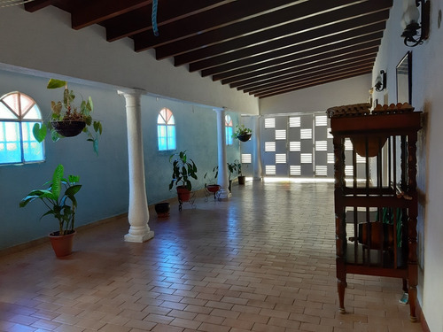 Imagen 9 de 14 de Venta De Casa En San Antonio De Los Altos. Urb El Retiro Rz