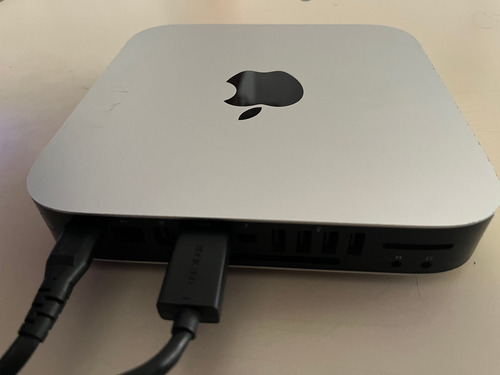 Apple Mac Mini 2011 I5 2.5ghz 8gb 240gb Ssd Adobe Y Office (Usado)