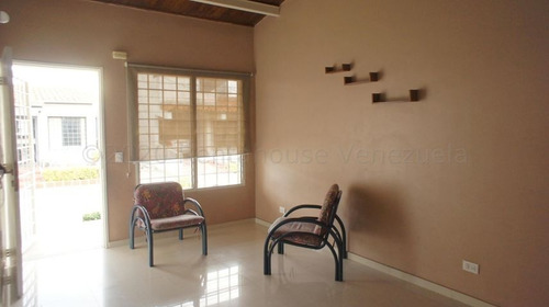 Imagen 8 de 30 de * Casas En Venta * En Villa Roca Cabudare , Lara. Codigo 22-16367 Mas Informacion :: 412 - 1498654 , Katty Vasquez Rentahouse Co.