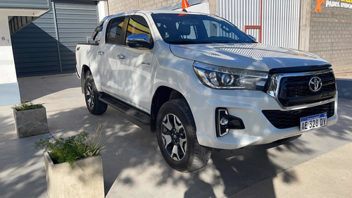 Imagen 20 de 24 de Toyota Hilux 2020 2.8 Cd Srx 177cv 4x4 At