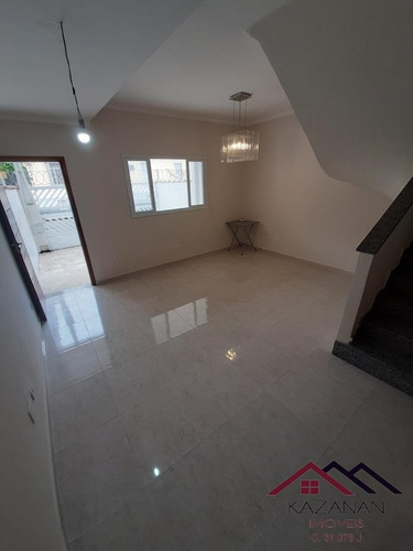Casa Sobrado - 3 Dormitórios - 2 Vagas De Garagem - Santos - 4697