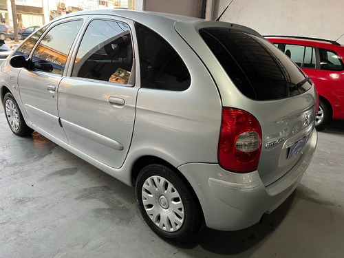 Imagen 8 de 13 de Citroen Xsara Picasso 1.6 16v Fase 2 Confort Les Automotores