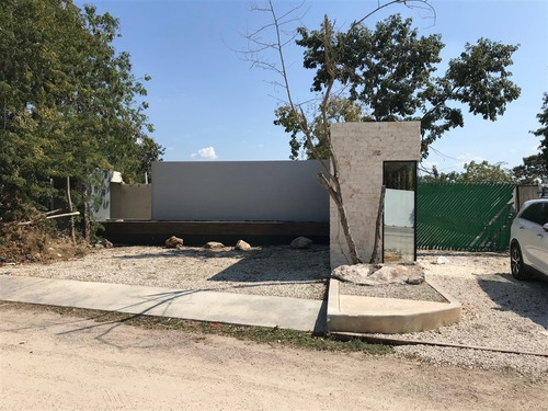 Imagen 13 de 14 de Casas De 2 Niveles En Privada A 5 Minutos De Altabrisa