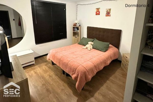 Vendo Parcela Con Gran Casa Y Piscina En Los Andes