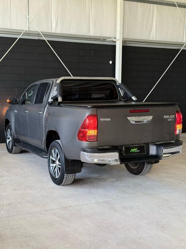 Toyota Hilux Pick-Up 2.8 Cd Srv 177cv 4x2