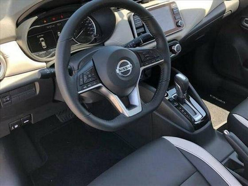 Imagem 6 de 7 de Nissan Versa 1.6 16v Flex Exclusive Xtronic