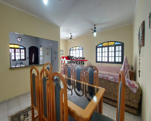 Imagem 6 de 30 de Casa No Litoral Em Peruíbe, Ótima Localização, Seu Cantinho Na Praia Esta Aqui - Ca01519 - 69560122