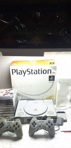 Playstation 1 Fat + Jogos Cinza (Usado)