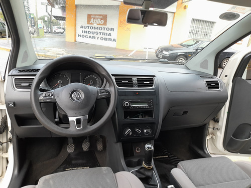 Volkswagen Suran 1.6 Trendline 11b