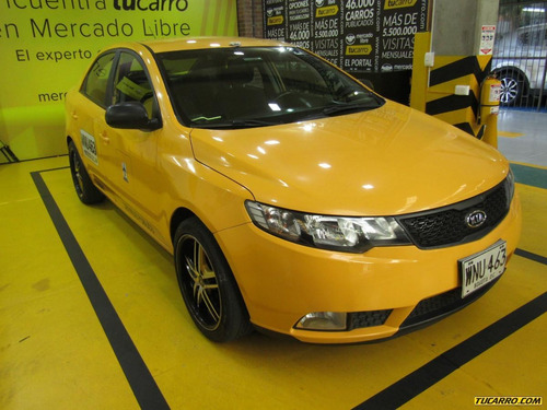 Taxis Kia Cerato Forte Lx