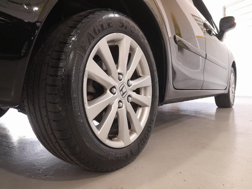 Honda Civic 1.8 Lxs Flex Aut. 4p