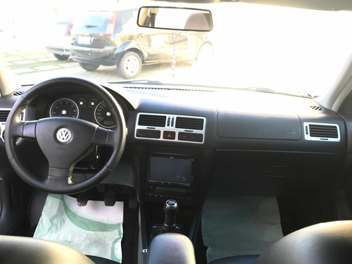 Imagem 11 de 14 de Volkswagen Bora 2009 2.0 4p