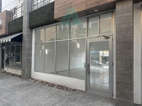 Venta De Local En Plaza Guadalupe, Gracha
