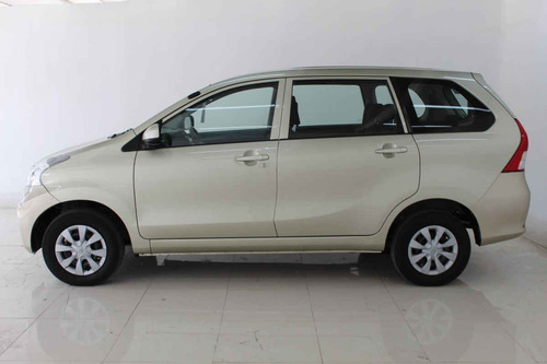 Imagen 2 de 15 de Toyota Avanza 2015 4 Cilindros