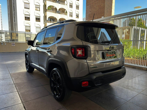 Jeep Renegade 2.0 16V TURBO DIESEL NIGHT EAGLE 4P 4X4 AUTOMÁTICO
