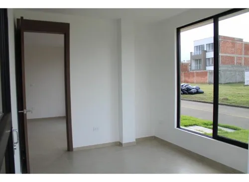 Venta De Casa Condominio De 300mts2, Jamundí, 8510.