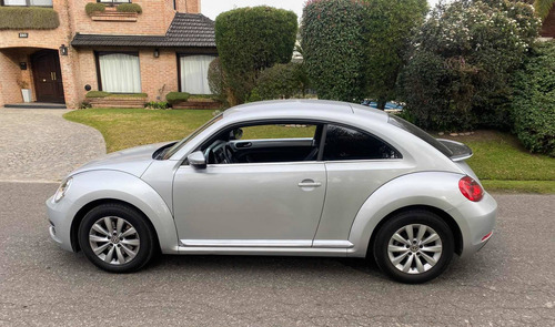 Imagen 3 de 5 de Volkswagen The Beetle 2015 1.4 Design Dsg