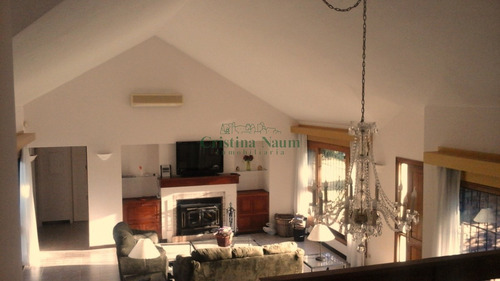 Excelente Casa En Venta En Playa Mansa, Punta Del Este- Ref: 37613