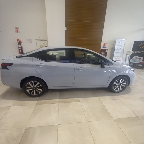 Nissan Versa 1.6 Sr Cvt