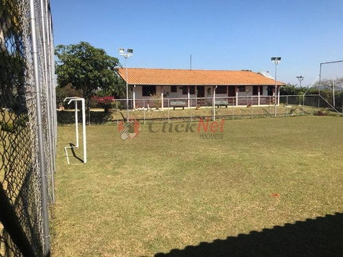 Linda Chácara Localizada No Condomínio Recanto Dos Pássaros, Jacareí - Sp Com 5 Dormitórios, Sendo 3 Suítes, 4.000 M2 De Terreno. - 5518
