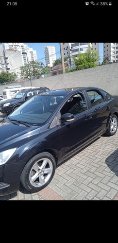 Imagem 1 de 12 de Ford Focus Sedan 2011 2.0 Ghia Flex Aut. 4p