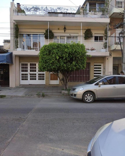 Imagen 23 de 23 de Departamento En 2 Plantas - 4 Ambientes - Impecable - Castel