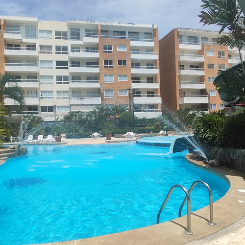 Excelente Apartamento En Venta Conj. Res. Los Alcaravanes Iii Aguasal, Higuerote. Km