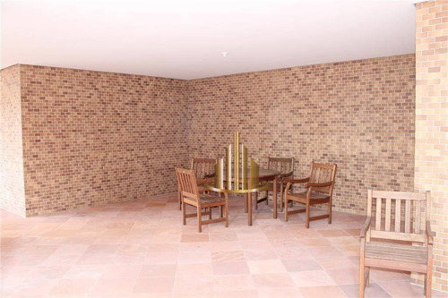 Apartamento Com 3 Dormitórios Sendo 2 Suítes À Venda, 107 M² Por R$ 950.000 - Alphaville - Barueri/sp - Ap0473