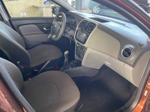 Logan 2015 Dynamique 1.6 90000km.
