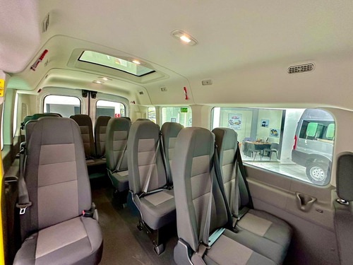 Nova Ford Transit 15 Lugares Automática 2023