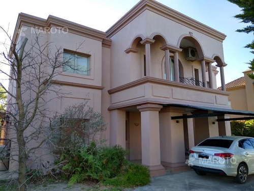 Imagen 2 de 23 de Casa En Venta En Barrio San Lucas - Maroto Propiedades