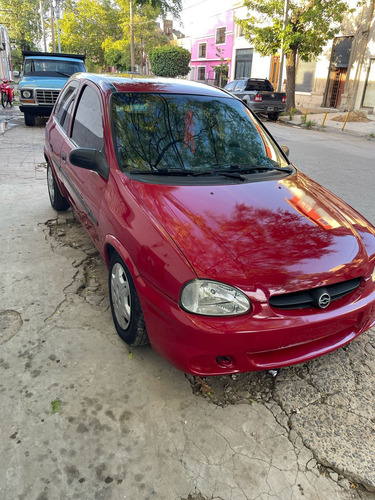 Chevrolet Corsa 1.6 gl 3 puertas GL CITY