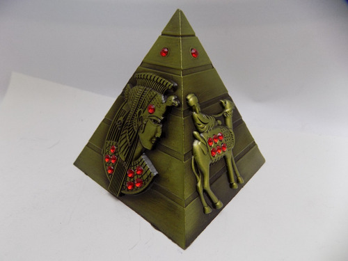 Piramide De Metal Miniatura Egito Faraó Cor Ouro Velho