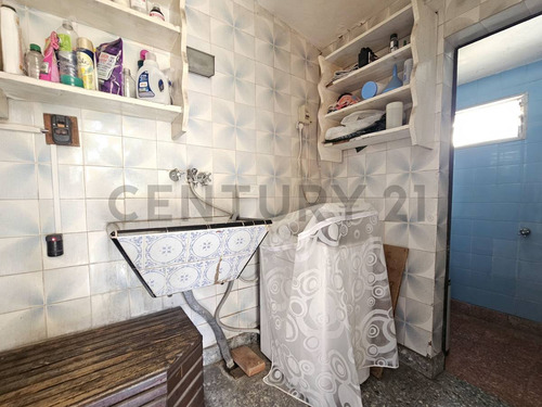 Venta De Casa 3 Ambientes En San Antonio De Padua. Apta Credito.