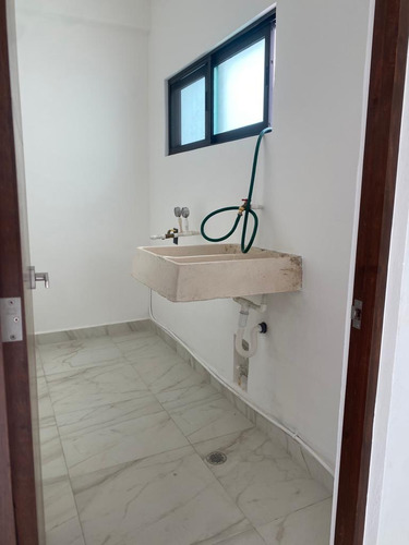 Venta De Casa En Fraccionamiento Aqua By Cumbres