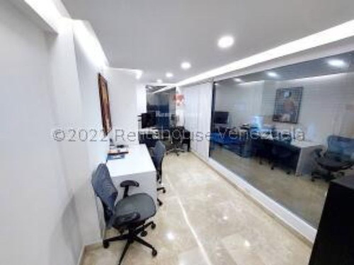Imagen 10 de 30 de #22-23728 Elegante Casa En Alto Hatillo