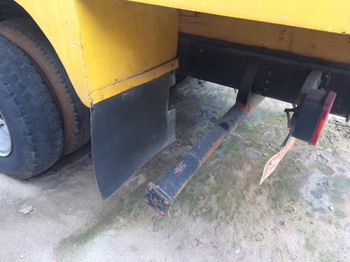Imagem 5 de 6 de Ford Cargo 1317 Pipa