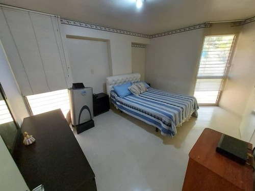 Imagen 6 de 14 de Apartamento En Venta 22-17929 La Alameda Caracas