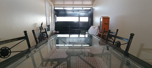 Imagen 5 de 30 de Venta Casa Barrio Ujemvi
