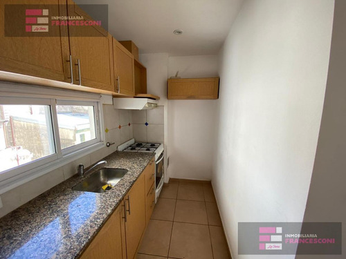 Imagen 20 de 23 de Departamento - La Plata