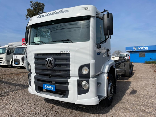 Imagem 1 de 25 de Volkswagen Constellation 24.250