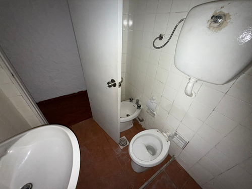 Alquiler Monoamb. Soriano 1238/103 Al Frente, Dividido, Coci