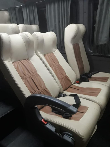 Imagem 6 de 14 de M. Benz Sprinter Cdi 415 Ano 2019 Executiva Jm Cod 649