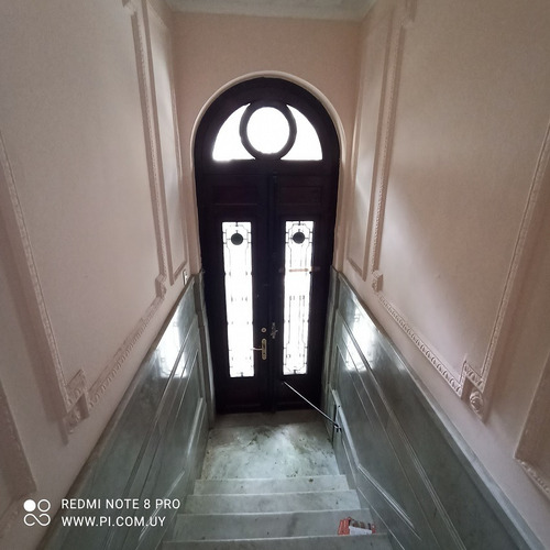 Venta Casa De Altos En El Centro De 3 O 4 Dormitorios