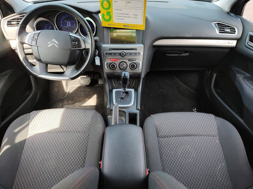 Imagem 9 de 13 de Citroën C4 Lounge 1.6 S 16v Turbo Flex 4p Automático