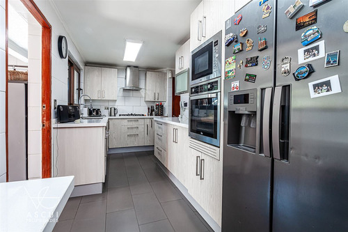Casa En Venta En Las Condes