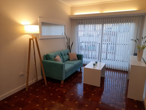 Imagen 2 de 8 de Departamento 3 Ambientes A La Calle